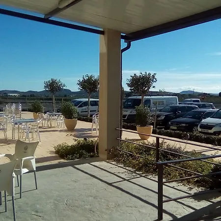 Puerta De La Serrania Hotel