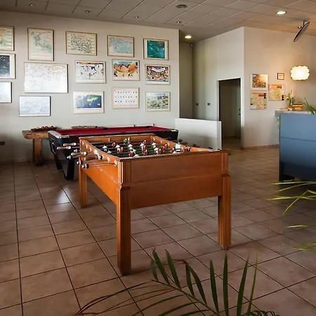 Hotel Puerta De La Serrania 3*