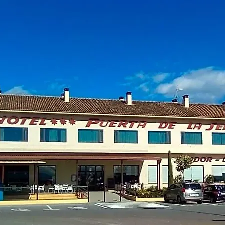 Hotel Puerta De La Serrania 3*