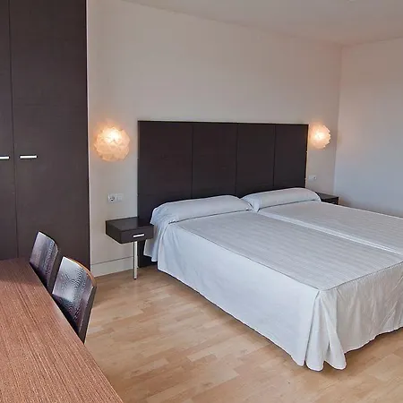 Hotel Puerta De La Serrania Lliria