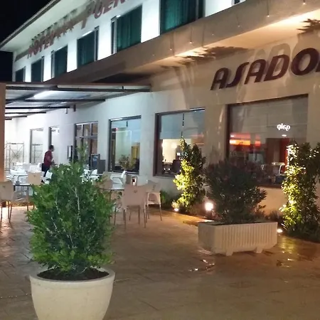 Hotel Puerta De La Serrania